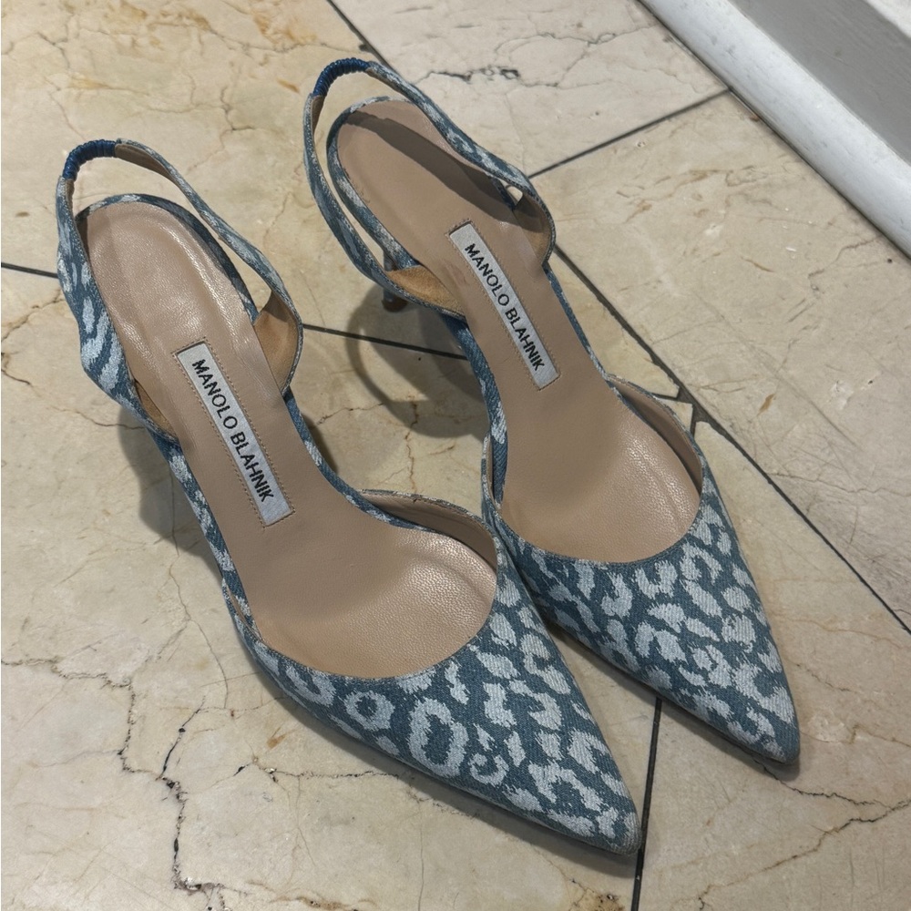 Manolo blahnik Carolyne High Heel Denim Halter Pump Leopard Blue